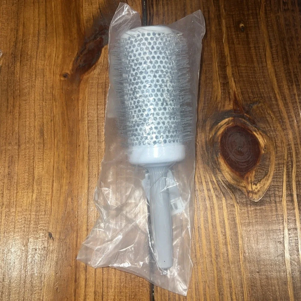 Olivia Garden‎ Ceramic + Ion Speed XL (Brand New) 3 1/2